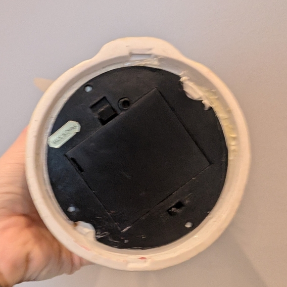 Cream Angel Figurine with Star Cutouts - Picture 5 of 7